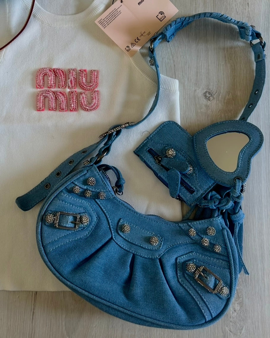 Bag B