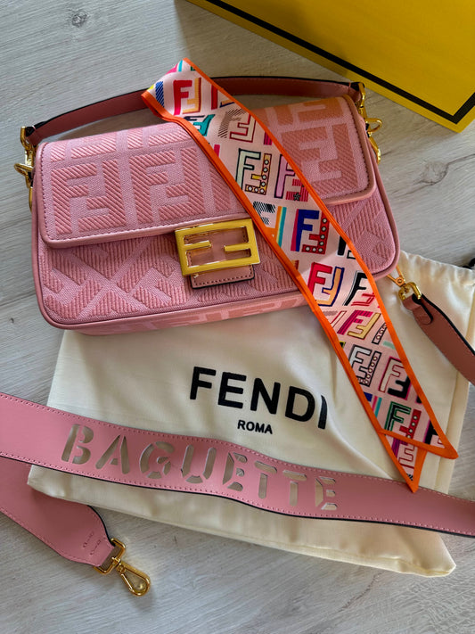 Baguette Pink